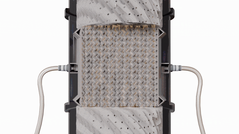 Embedded coolant channels within the intensified device reduce the column temperature due to the heat produced during the forward reaction. Credit: Michelle Lehman/ORNL, U.S. Dept. of Energy