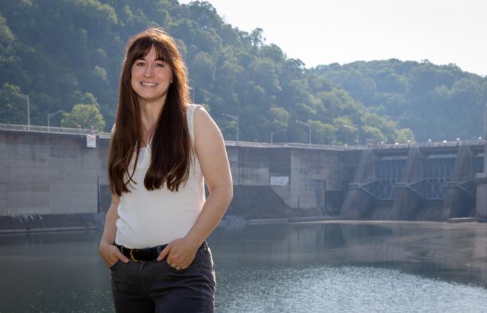 As a water resources engineer, Carly Hansen uses her skills in engineering, remote sensing and data science to evaluate hydropower across the United States. Credit: Genevieve Martin, ORNL/U.S. Dept. of Energy.