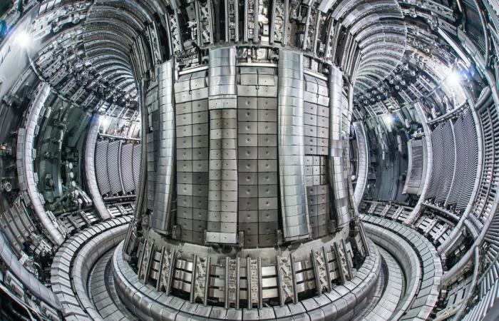 For the first time in 25 years, scientists will use deuterium and tritium to create a plasma inside the chamber of the Joint European Torus in the United Kingdom to study nuclear fusion. As in the earlier experiments, diagnostics systems developed by ORNL will play a key role in monitoring the plasma. Credit: EUROfusion