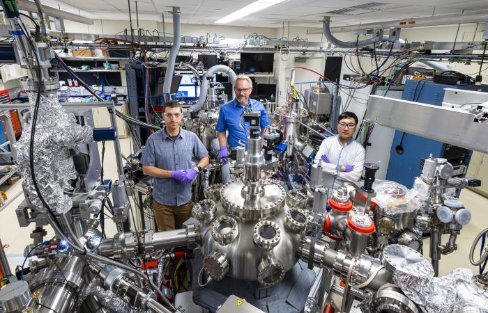 From  left, Matthew Brahlek, Robert Moore and Qiangsheng Lu develop topological superconducting materials for quantum computing applications in support of the Quantum Science Center headquartered at ORNL. Credit: Carlos Jones/ORNL, U.S. Dept. of Energy