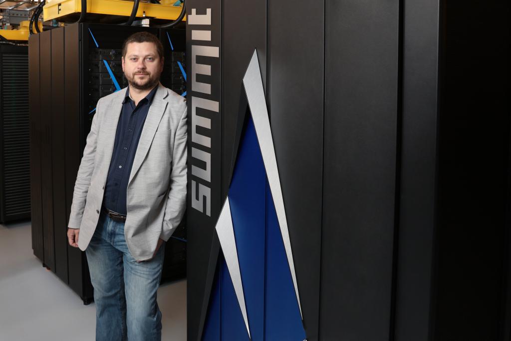 A software library developed by ORNL’s Dmitry Liakh allowed the team to take full advantage of the Summit supercomputer to run a quantum benchmark code. Credit: Genevieve Martin/ Oak Ridge National Laboratory, U.S. Dept. of Energy