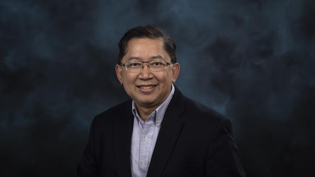 Rigoberto “Gobet” Advincula, a macromolecular nanomaterials scientist at the Department of Energy’s Oak Ridge National Laboratory. Credit: Carlos Jones/ORNL, U.S. Dept. of Energy