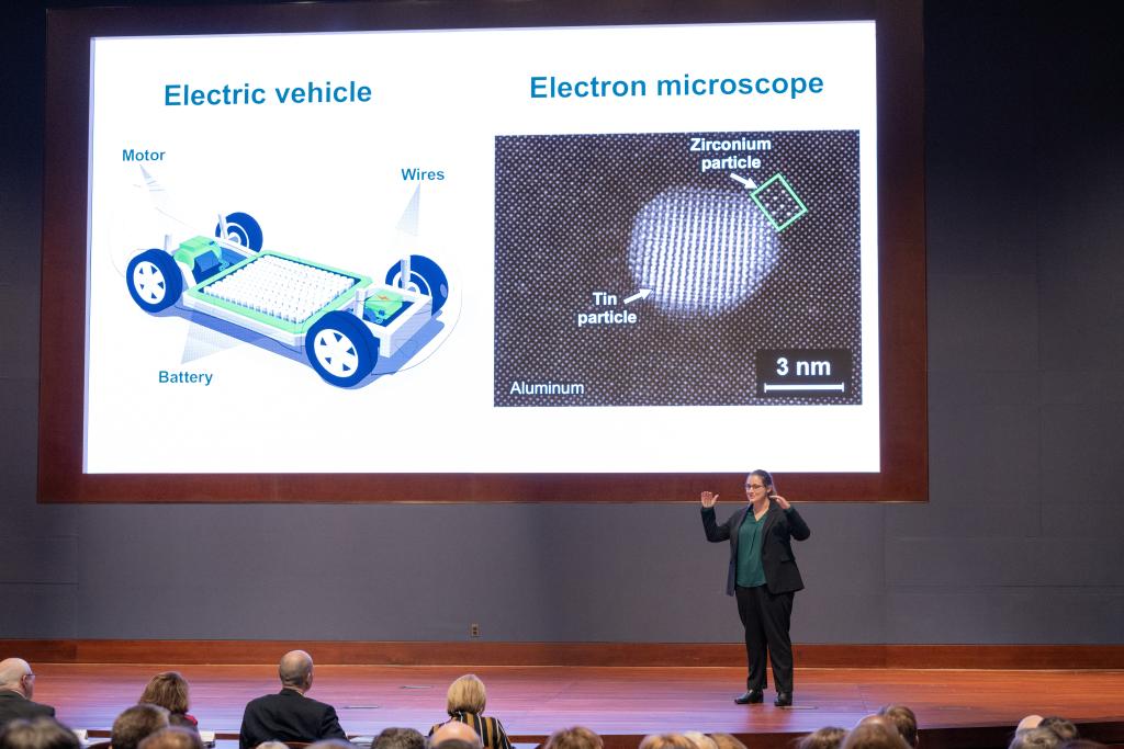 ORNL’s Janet Meier presents her lightning talk about designing more sustainable materials for EVs at the inaugural National Lab Research SLAM on Capitol Hill. Credit: Blaise Douros, Lawrence Livermore National Laboratory