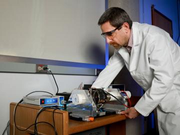 Raphaël Hermann of Oak Ridge National Laboratory studies magnetic materials and batteries using Mössbauer spectroscopy.