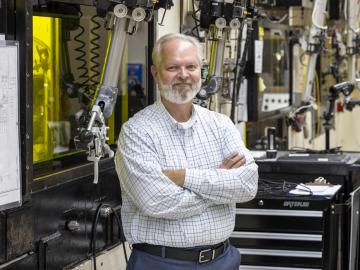 Porter Bailey started and will end his 33-year career at ORNL in the same building: 7920 of the Radiochemical Engineering Development Center.