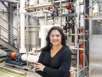 Nuclear engineer Nesrin Ozgan Cetiner led ORNL’s collaboration with AMS Corp. to test instrument and control sensors for the next generation of nuclear power reactor technology. Credit: Carlos Jones/ORNL, U.S. Dept. of Energy