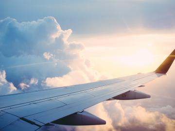 Aviation contributes about 2.5% of global carbon dioxide emissions. To greatly reduce its emissions, the U.S. commercial aviation sector needs new methods of making sustainable aviation fuel. Credit: Ross Parmly/Unsplash