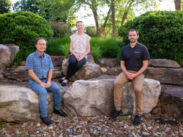 ORNL’s Guannan Zhang, Elizabeth Herndon and Trey Gebhart have been selected to receive Department of Energy Early Career Research awards. Credit: Genevieve Martin/ORNL, U.S. Dept. of Energy
