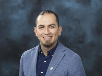 Bryan Maldonado, a researcher in the Buildings and Transportation Science Division at ORNL, will receive the 2023 Most Promising Engineer Award from the Hispanic Engineer National Achievements Awards Conference. Credit: ORNL, U.S. Dept. of Energy