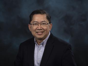 Rigoberto “Gobet” Advincula, a scientist at the Department of Energy’s Oak Ridge National Laboratory, has been named a 2023 Fellow of the National Academy of Inventors, or NAI. 