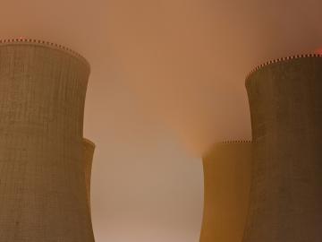 Cooling towers / Unsplash
