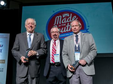 Ron Graves (right) with fellow Tennessee Automotive Manufacturers Association Hall of Fame inductee former Gov. Phil Bredesen (left) and TAMA President Rick Youngblood. Ron Graves (right) with fellow Tennessee Automotive Manufacturers Association Hall of Fame inductee former Gov. Phil Bredesen (left) and TAMA President Rick Youngblood.