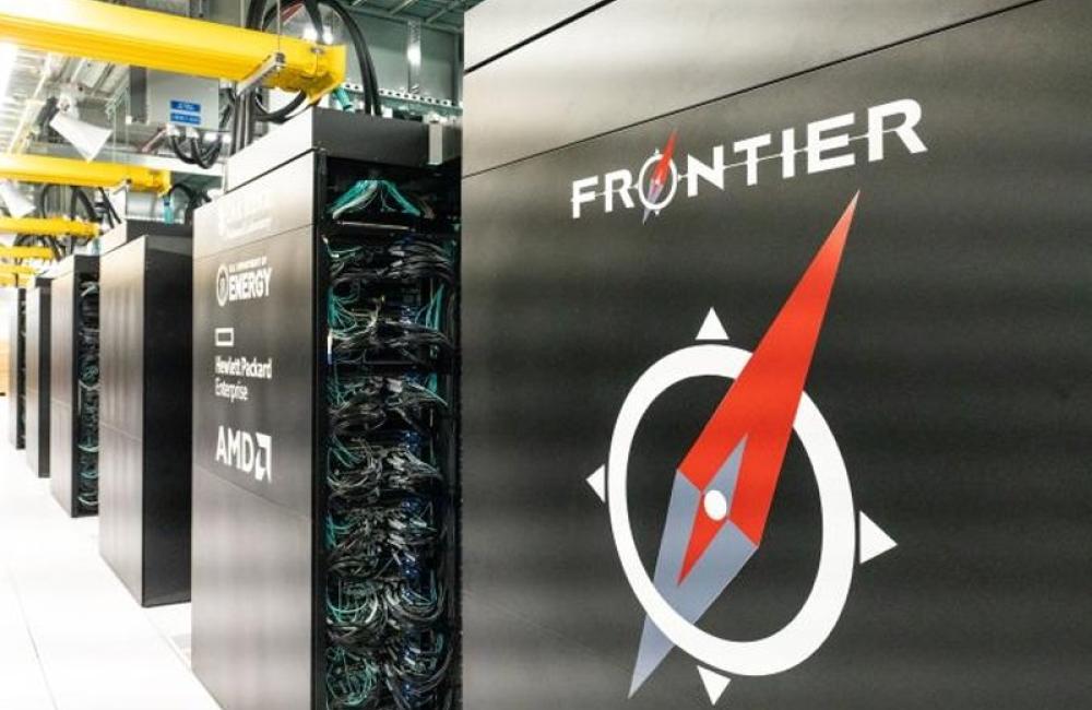 Frontier supercomputer 