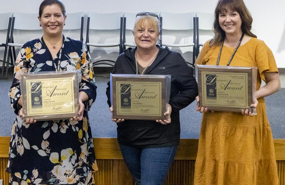 Pictured L-R: Esther Parish, Jana Phillips and Lisa Gorman. Credit: Carlos Jones, ORNL/U.S. Dept. of Energy