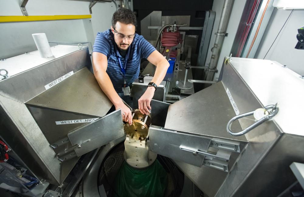 Adam Makhluf from the University of California, Los Angeles is using neutrons at Oak Ridge National Laboratory’s Spallation Neutron Source to study the fundamental role carbon dioxide plays in Earth’s carbon cycle.